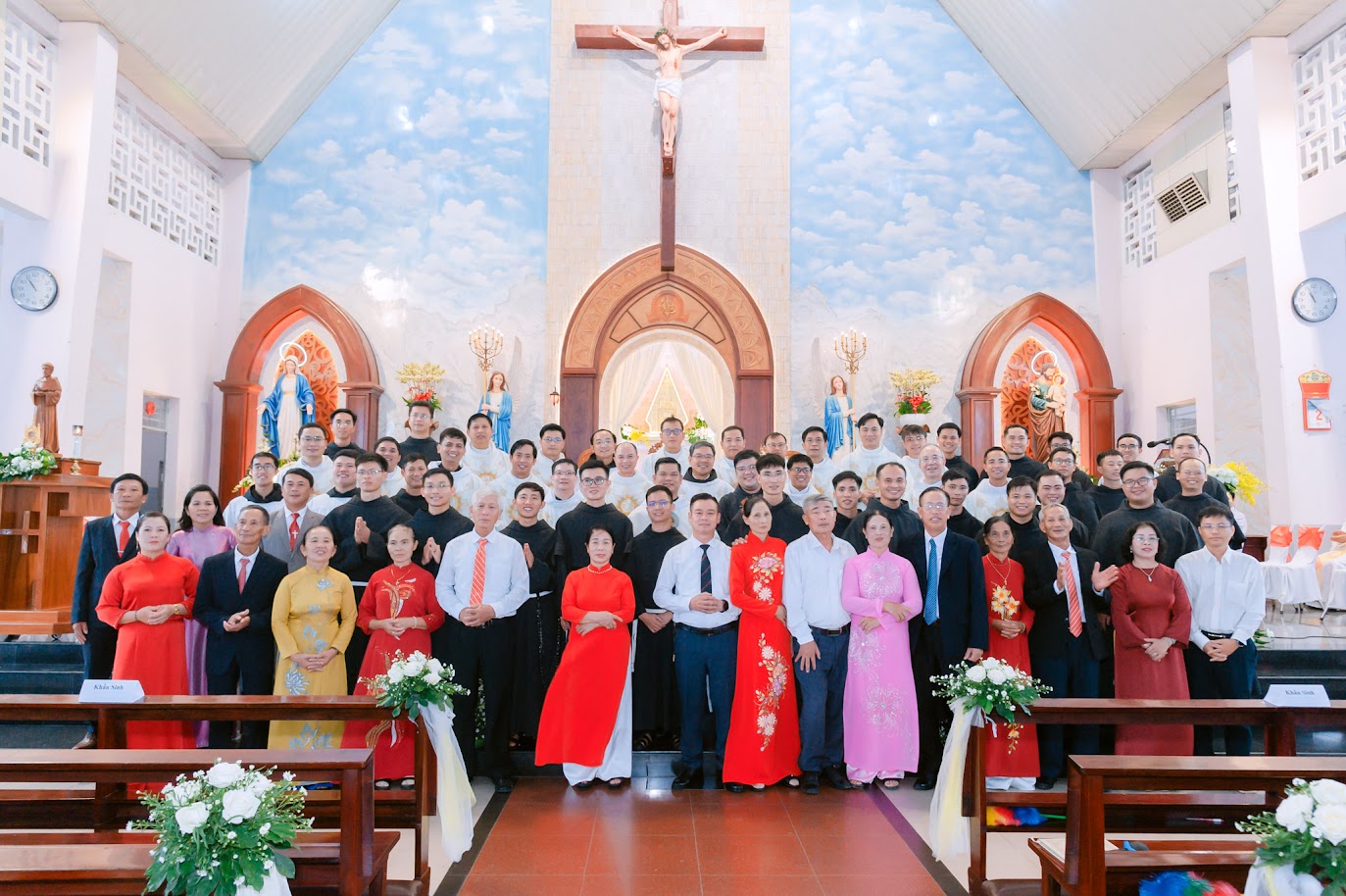 THÁNH LỄ TIÊN KHẤN VÀ KHẤN TRỌNG  (01/08/2026)
