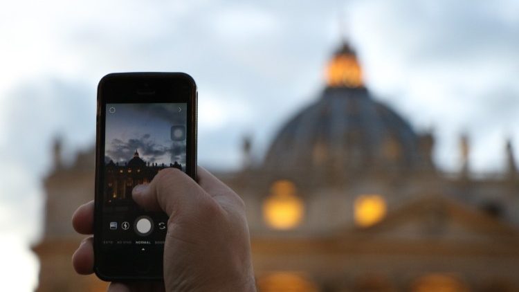 ĐTC Phanxicô thành lập Tổ chức Vatican “Fratelli tutti”