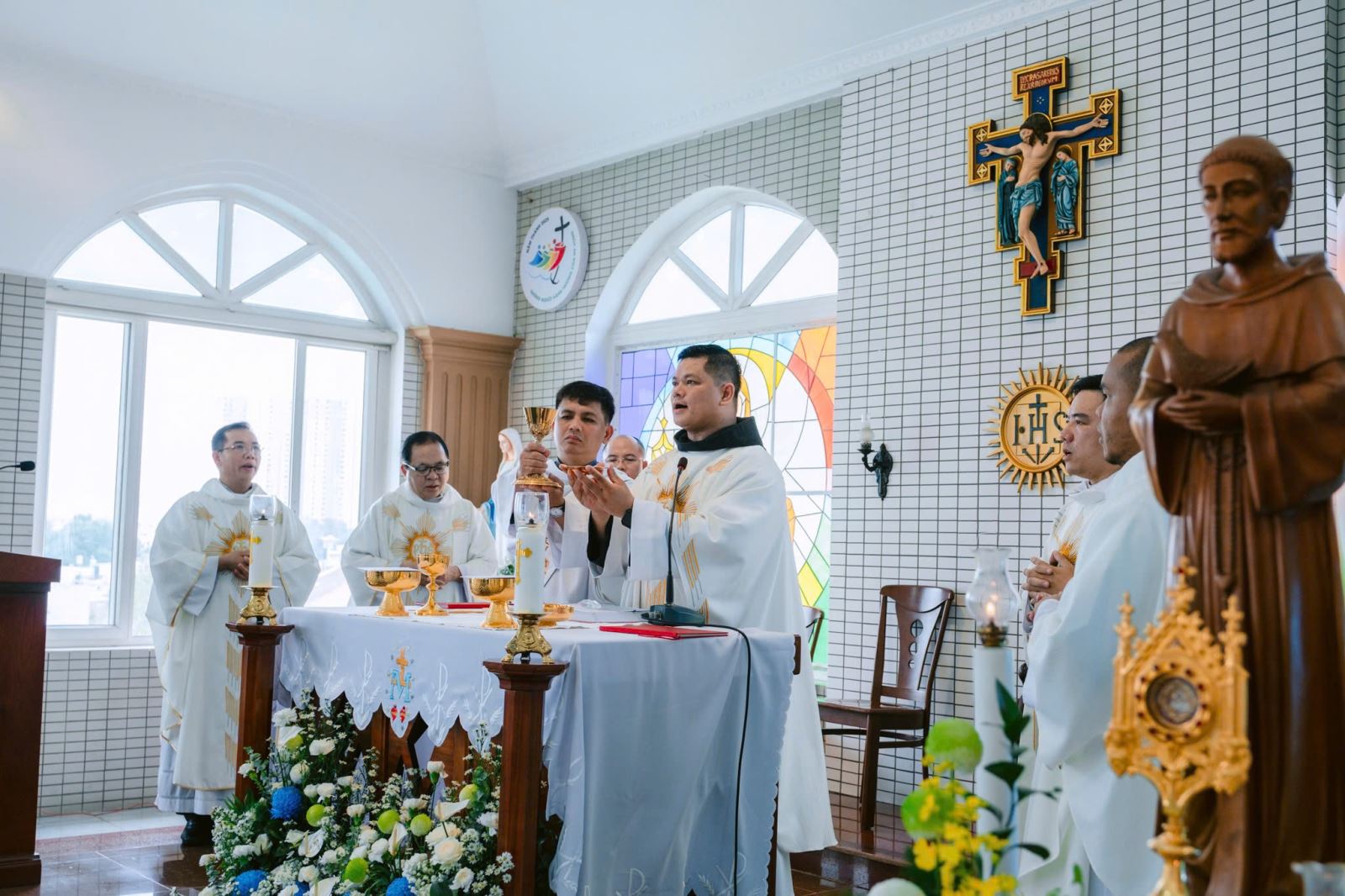 THÁNH LỄ KÍNH TRỌNG THỂ CHA THÁNH PHANXICÔ