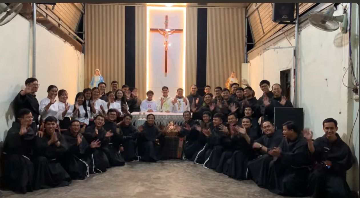 HÀNH TRÌNH CHIA SẺ NIỀM VUI GIÁNG SINH 2025