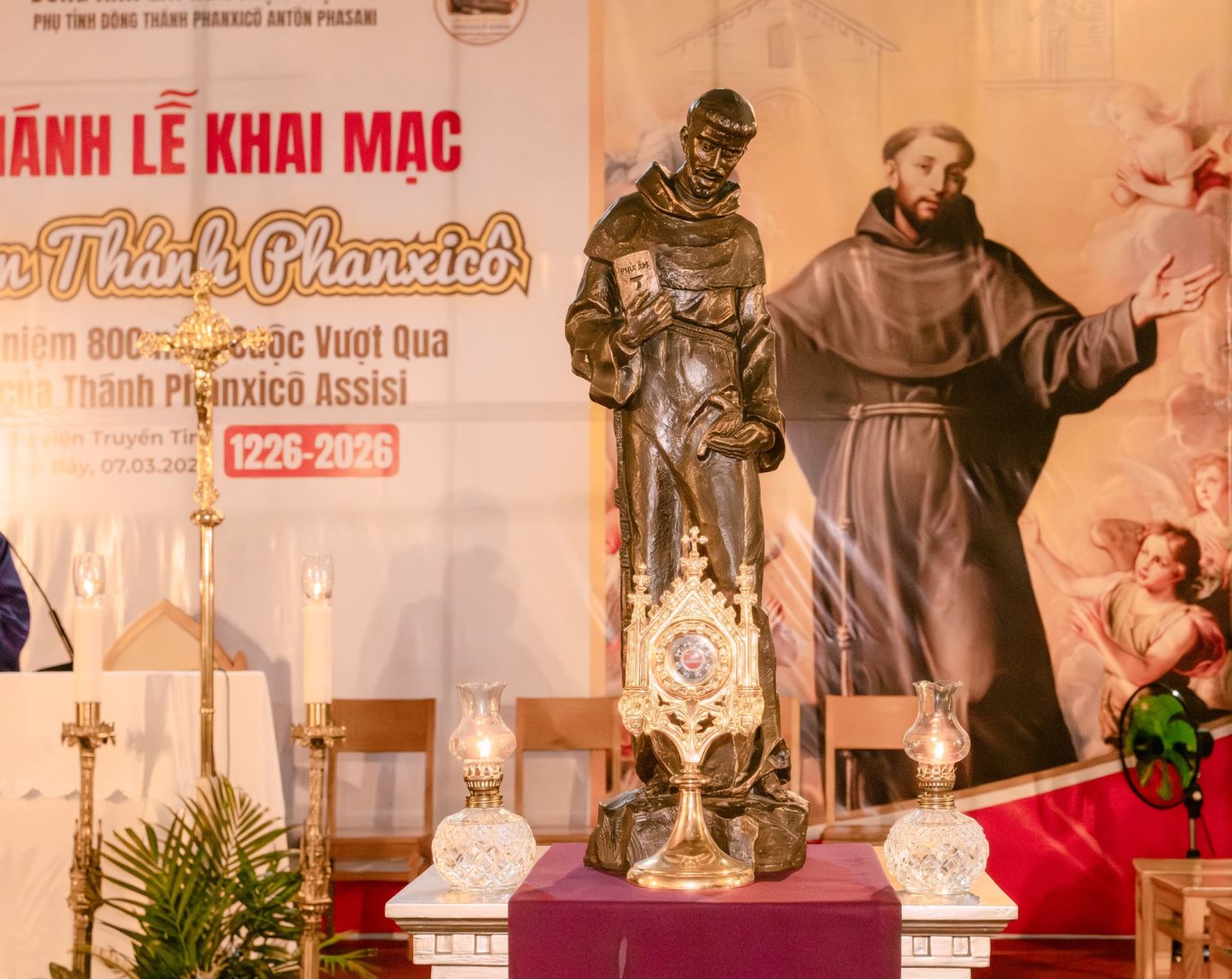 THÁNH LỄ KHAI MẠC "NĂM THÁNH PHANXICÔ 2026"